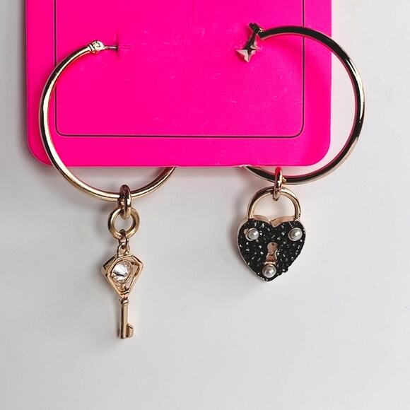 TORRID & Betsey Johnson Momento Mori Gold Hoop Heart Lock + Key Earrings - Picture 11 of 12